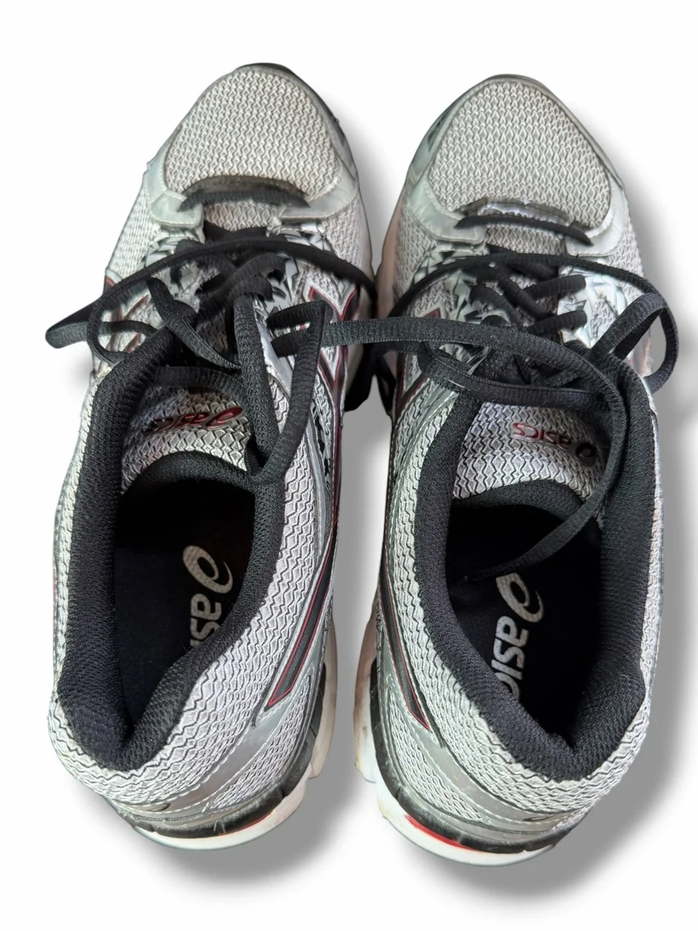 ASICS Gel-Excite 3 men's 11.5 Silver, Black & Red Running Shoes